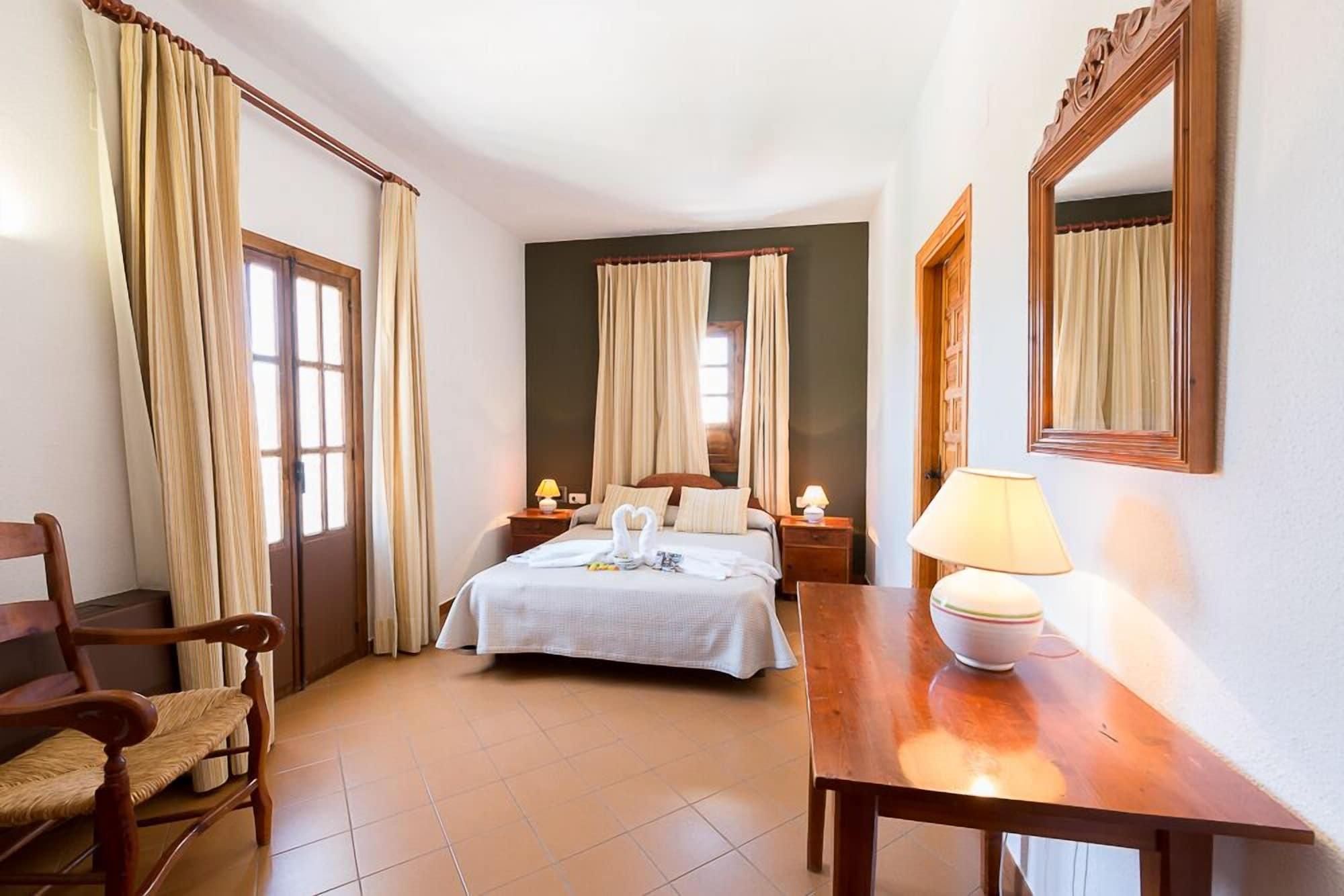 Villa Turistica De Priego Priego de Córdoba Екстериор снимка