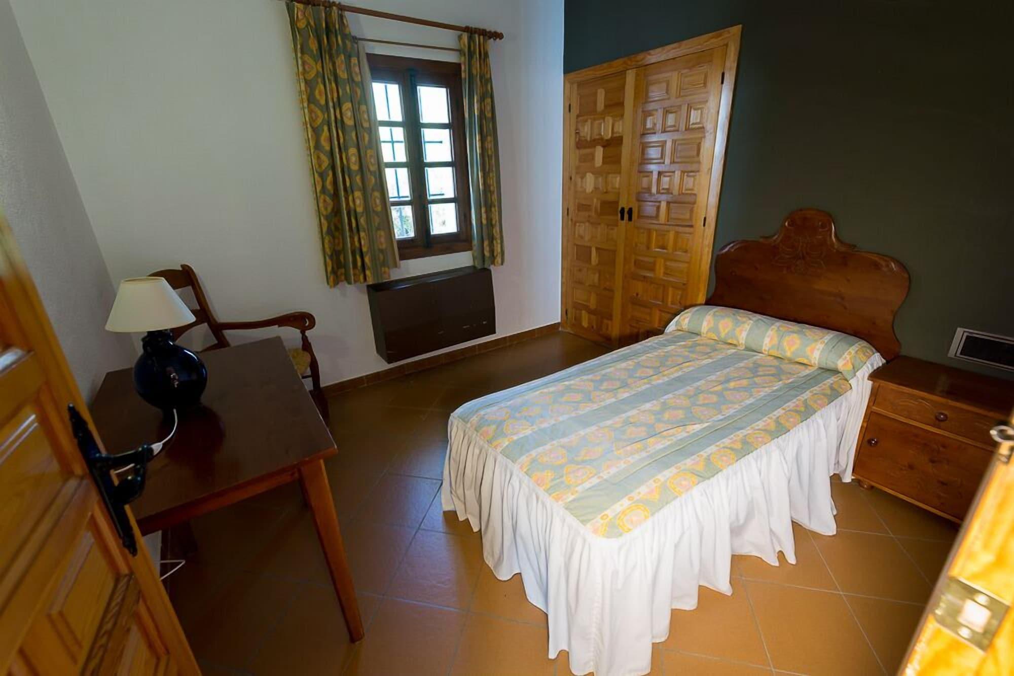 Villa Turistica De Priego Priego de Córdoba Екстериор снимка